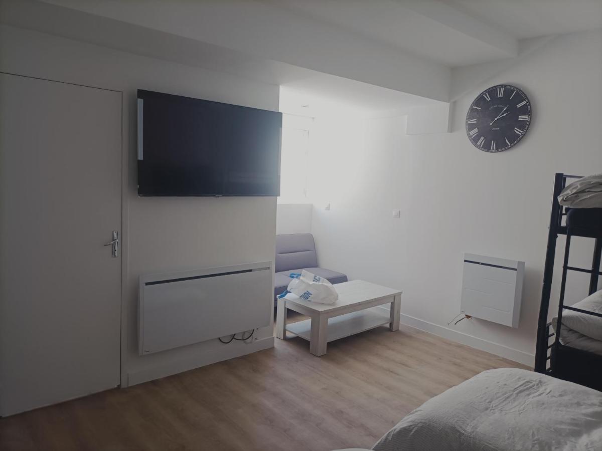 Thieux  7 Minutes De L'Aeroport Cdg 5 Bed & Breakfast エクステリア 写真